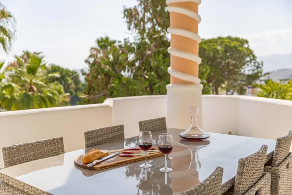Stylish One Bed Apartment At Matchroom Country Club Fuengirola Exterior foto